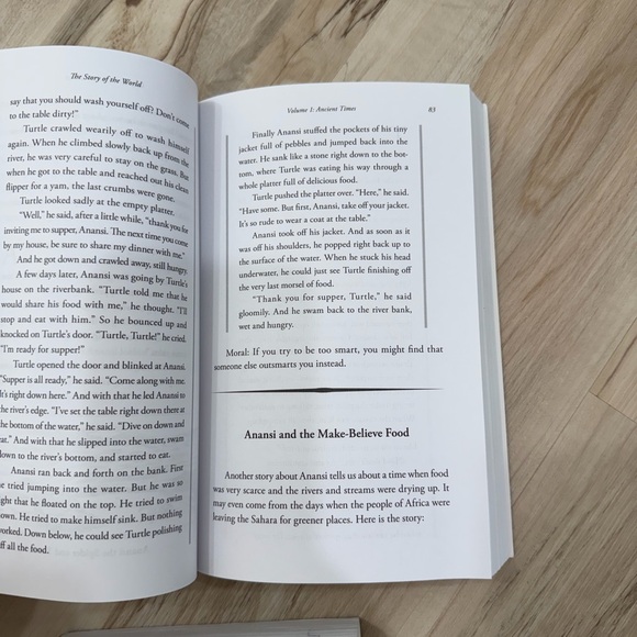 The Story of the World Book Set - Picture 4 of 5